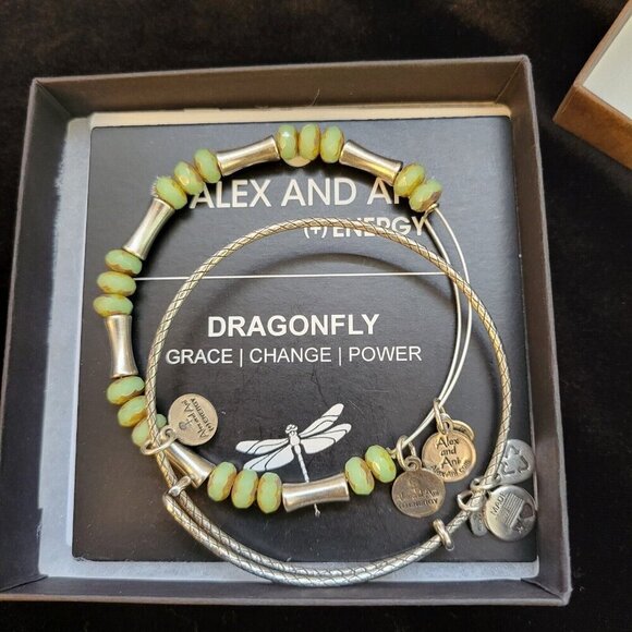 Alex and Ani Bracelet Green Beaded Bangle Set Silver Tone Missing Dragonfly - Picture 1 of 13